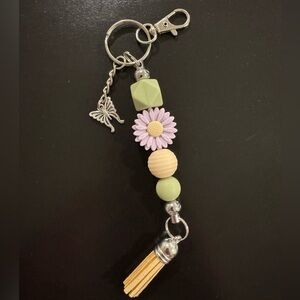Flower & butterfly keychain | Handmade by me